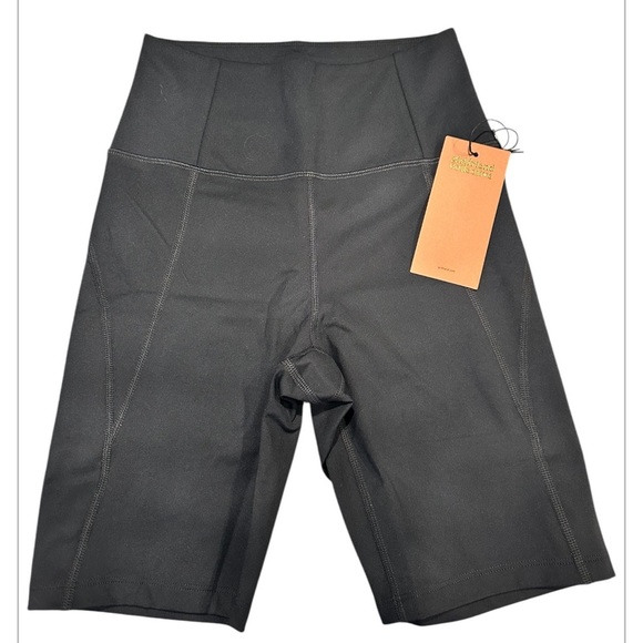 Girlfriend Collective Black Bike Shorts with Compression Panels 8” Inseam Size S - Picture 4 of 7
